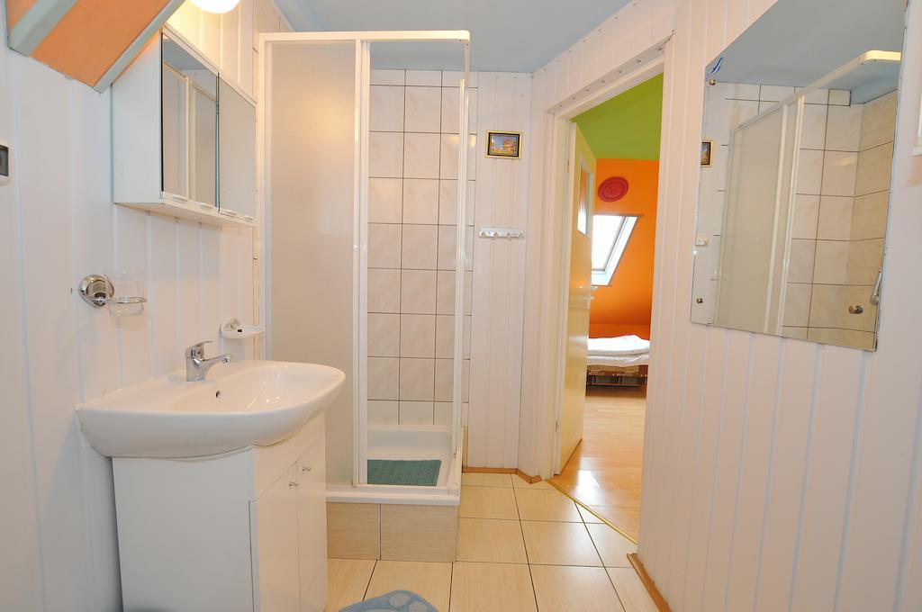 Osrodek Wczasowy Domino Bis Apartamento Dźwirzyno Quarto foto