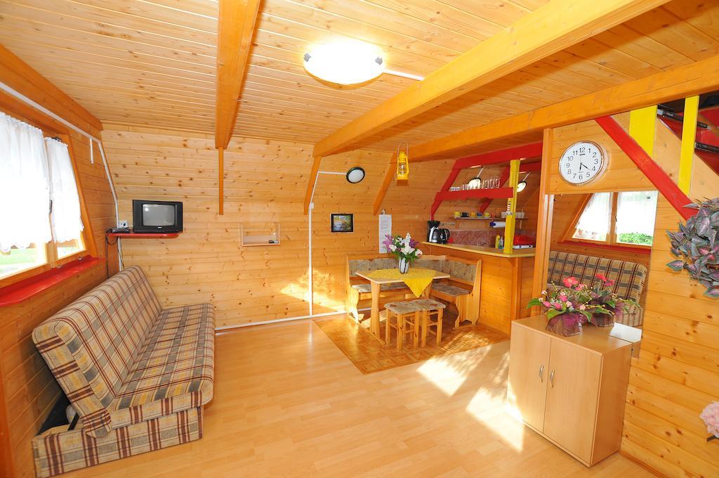 Osrodek Wczasowy Domino Bis Apartamento Dźwirzyno Quarto foto